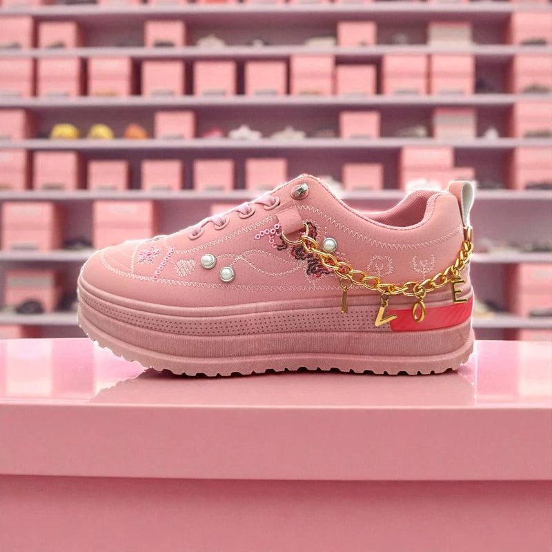 224 - Pink Sneakers – দারুন কিউট, ট্রেন্ডি মেয়েদের জন্য স্টাইলিশ চয়েস